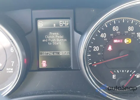 2012 Jeep Grand Cherokee Laredo from USA, damaged, VIN 1C4RJEAG4CC271028